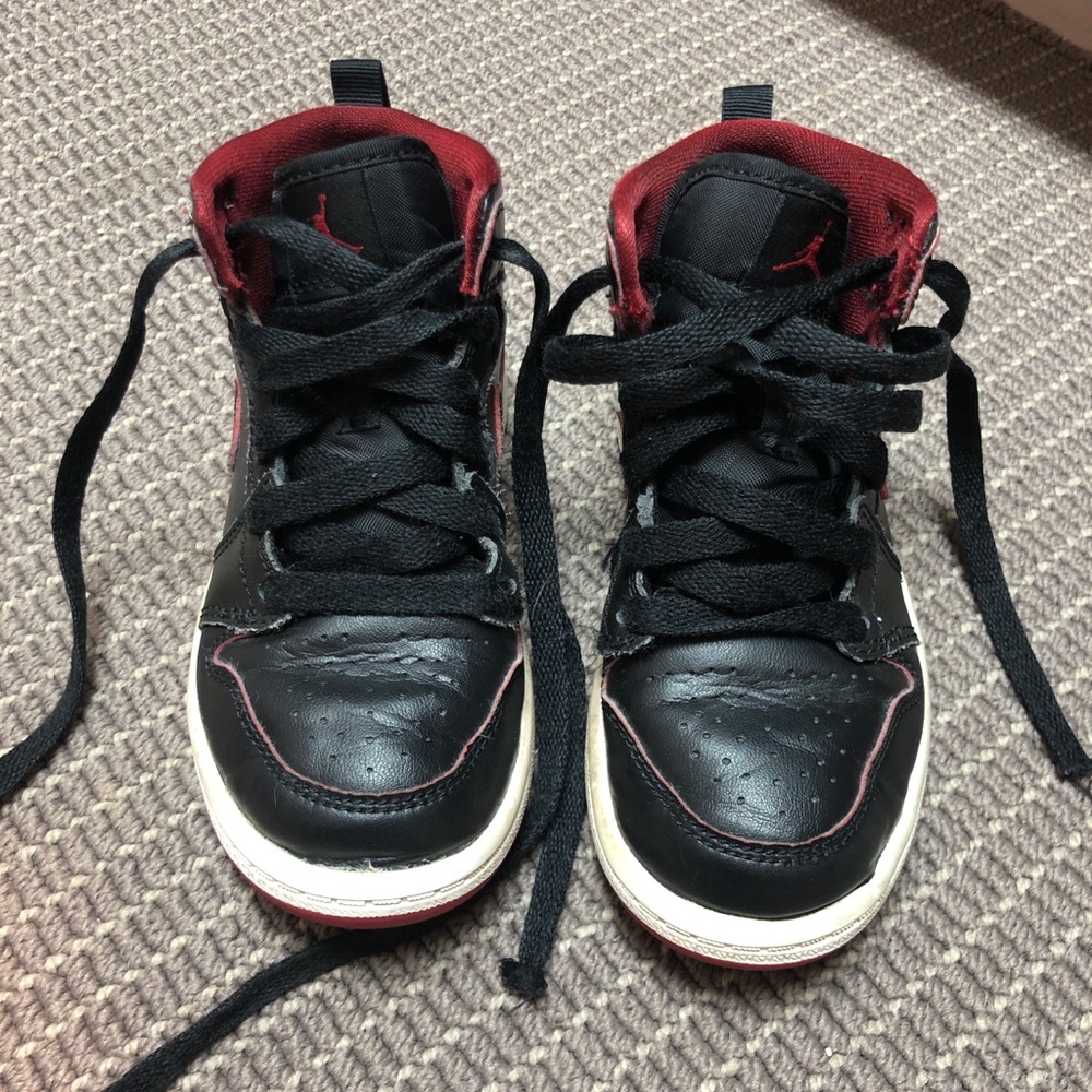 Boys Jordan shoes